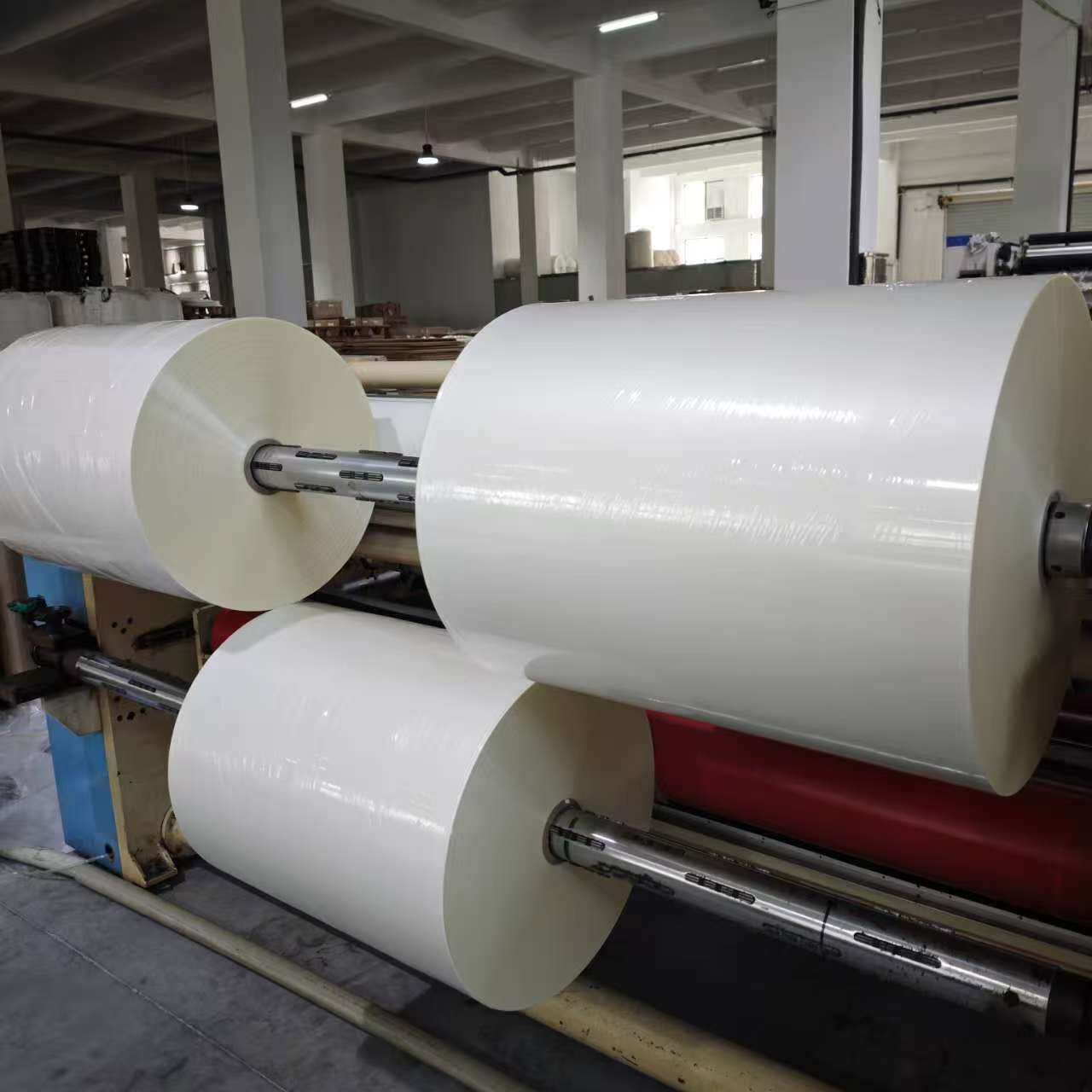 Super sticky thermal lamination film